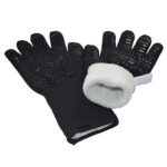 High temperature silicone gloves